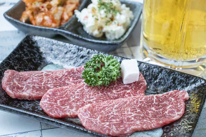 三宮の焼肉店 二升五合 のお得な お通しセット 不動坂でひとり焼肉を ちょい飲み手帖 神戸